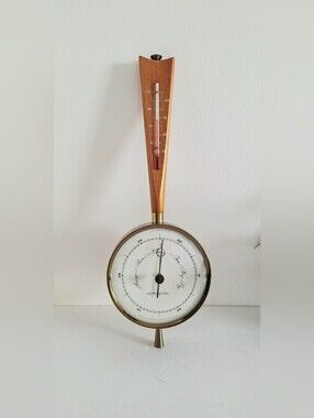 Banjo Weather Station 1956